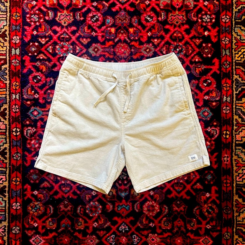 Katin “Cord Local Short” - SILVER BIRCH. Excellent Condition! Worn 4 times.